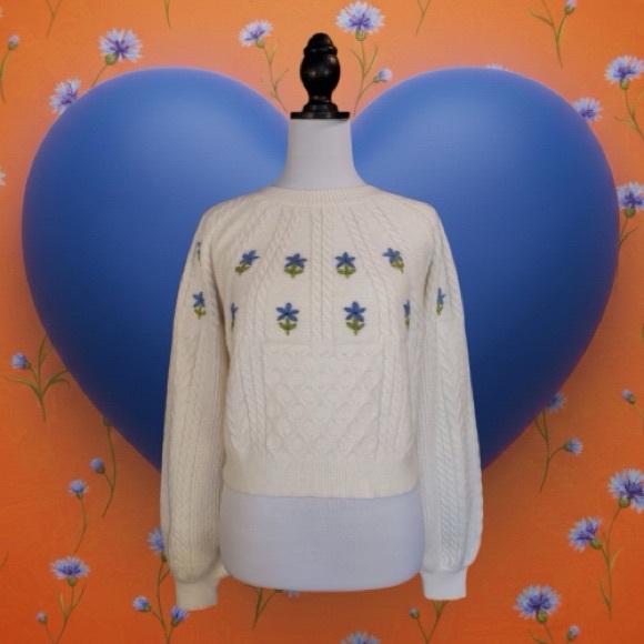 Cider Sweaters - Cider Ivory Blue Floral Embroidered Long Bishop Sleeve Pullover Sweater Size XL